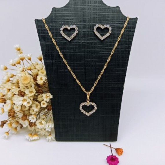 Conjunto Coração de Strass